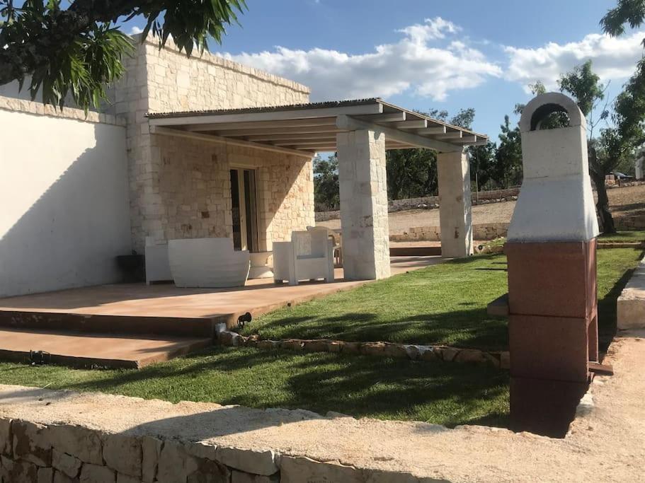 Villa Dominique Relax A Pochi Kilometri Dal Mare Carovigno Zewnętrze zdjęcie